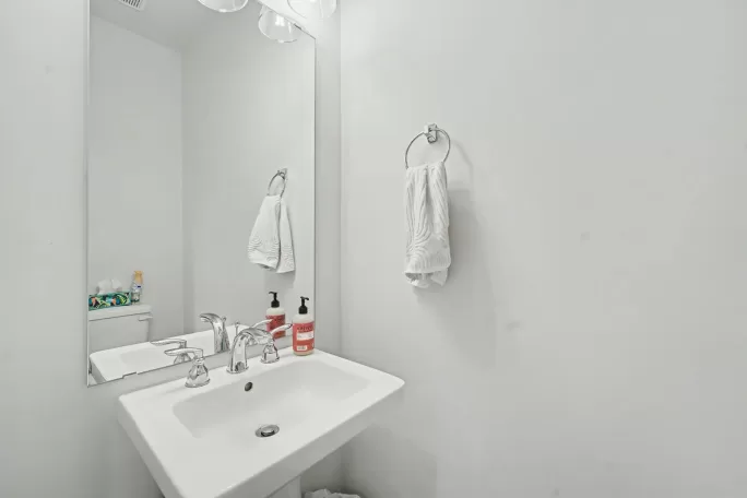 Gallery Image (9 of 20)