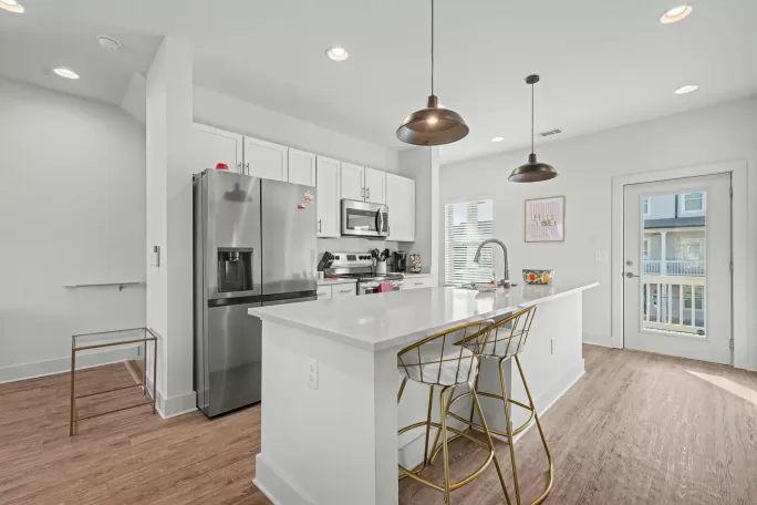 Gallery Image (1 of 0)