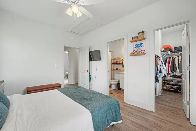 Gallery Image (11 of 21)