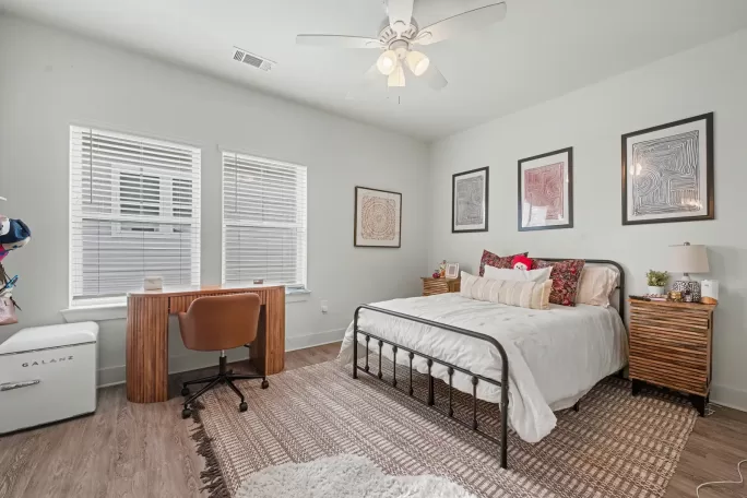 Gallery Image (13 of 21)