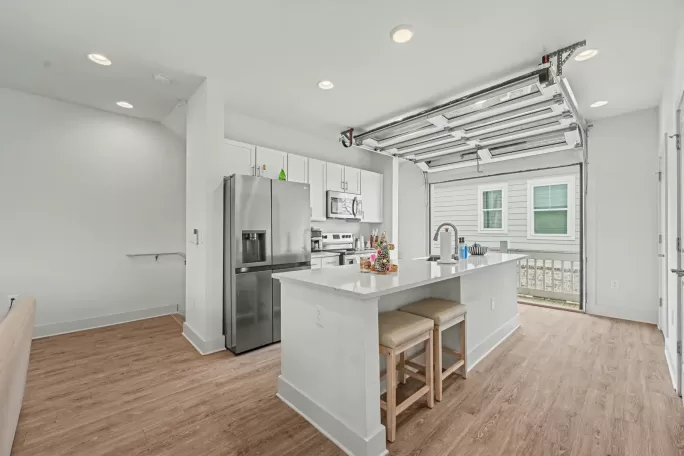 Gallery Image (1 of 0)