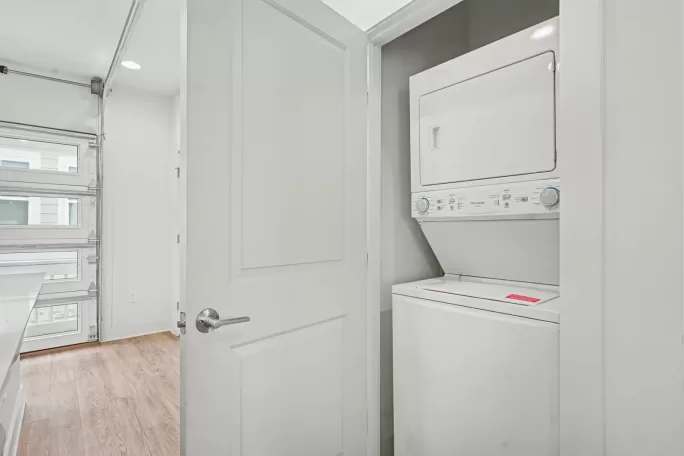 Gallery Image (19 of 21)